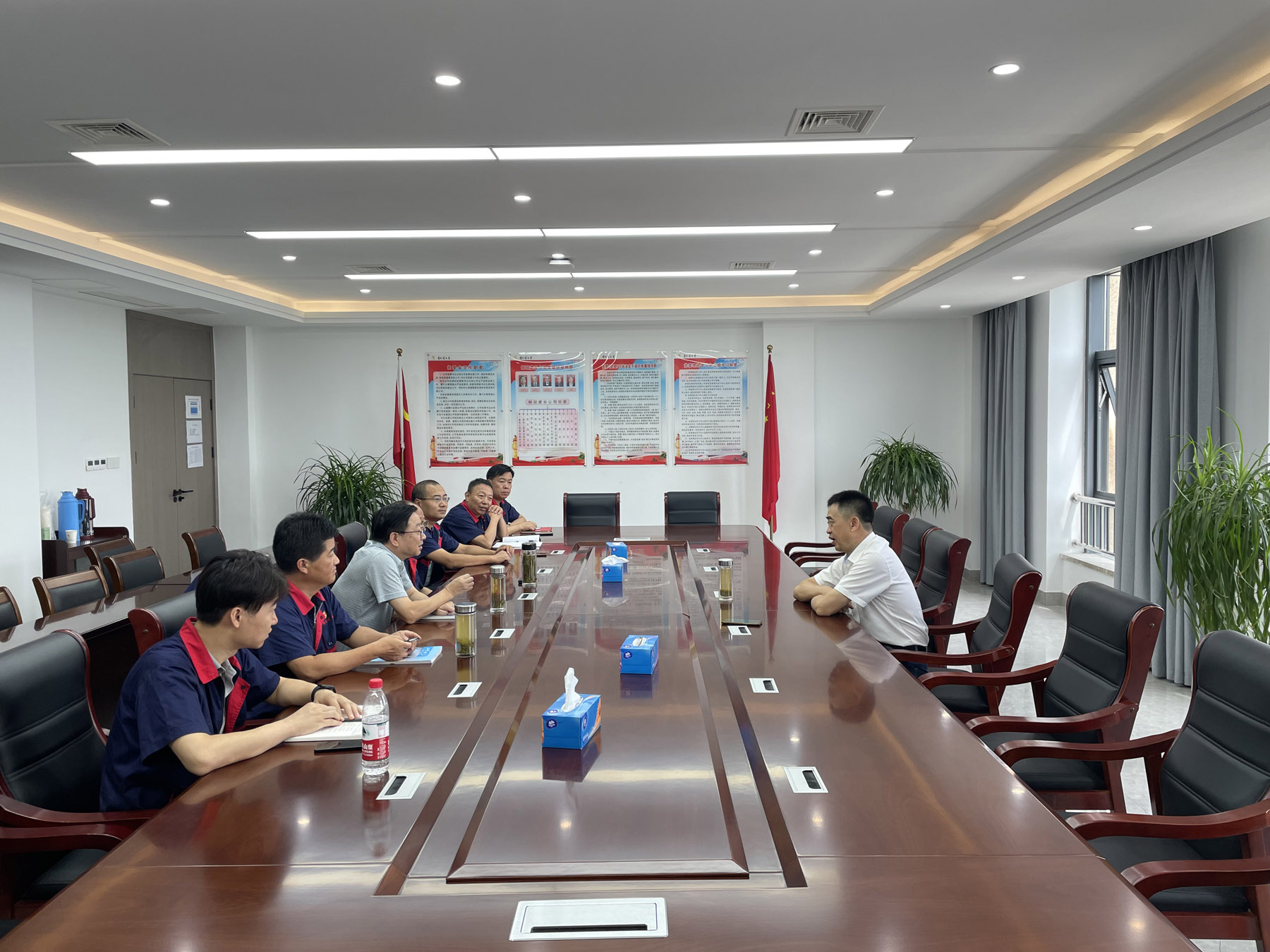 集團(tuán)公司黨委委員、總工程師周俊到公司調(diào)研 